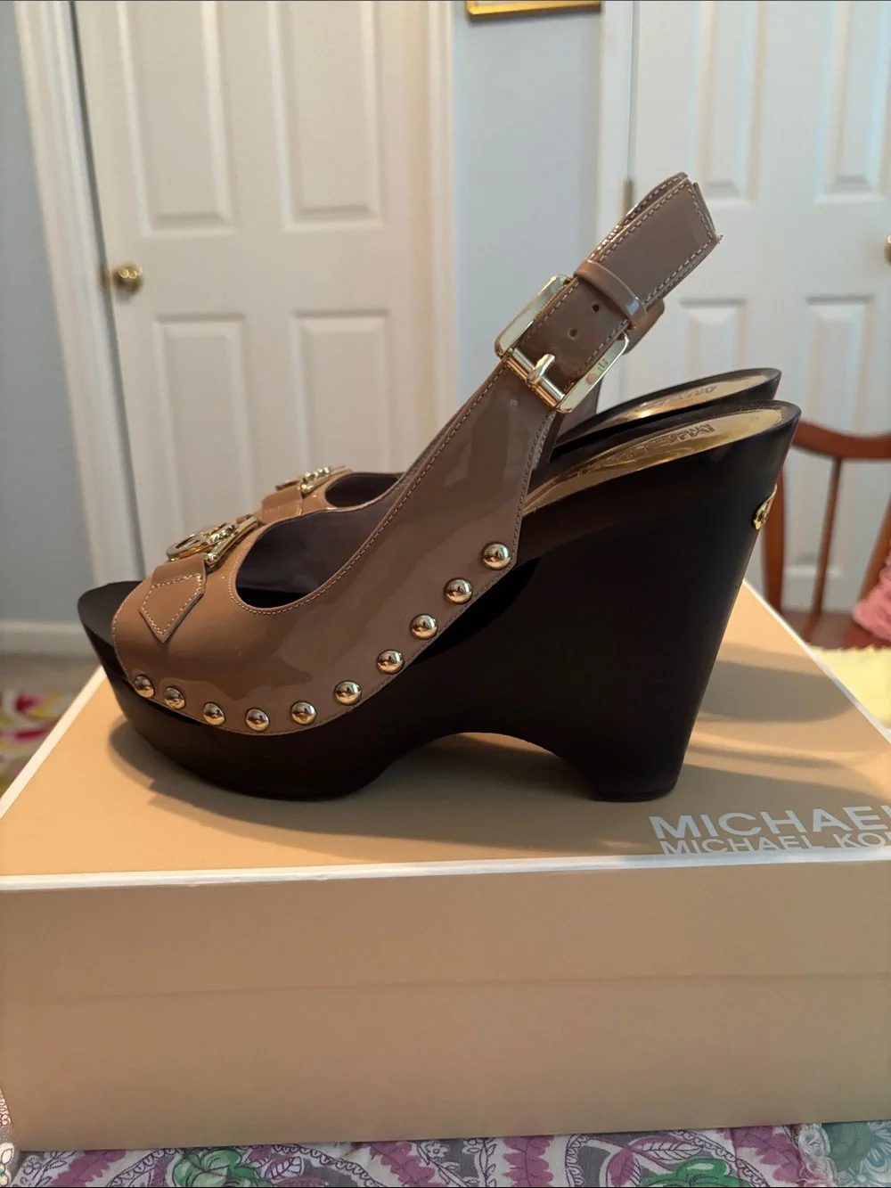 Michael Kors Tan Patent Leather Platform Slingback Sandals with Gold MK Hardware